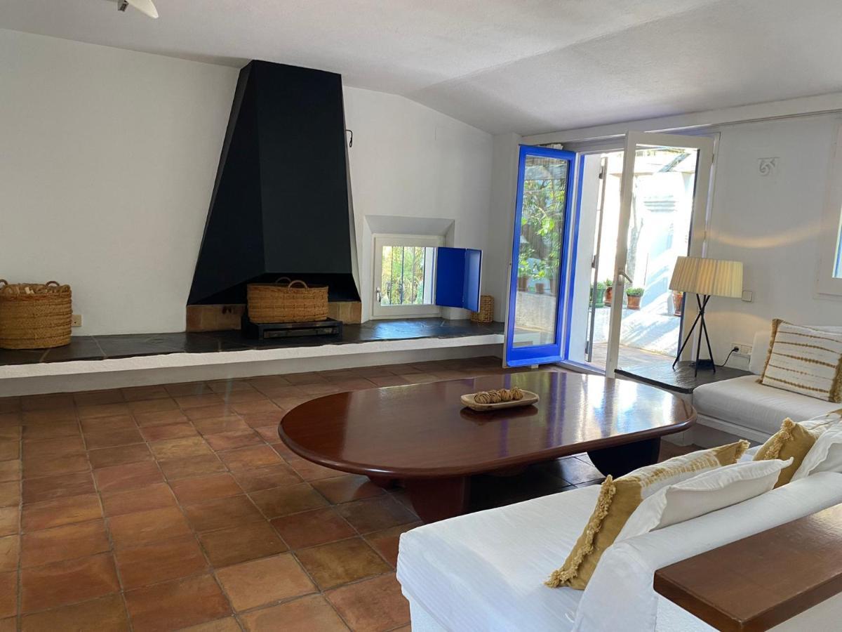Casa Dali-Gala Cadaques Port Lligat Villa Exterior photo